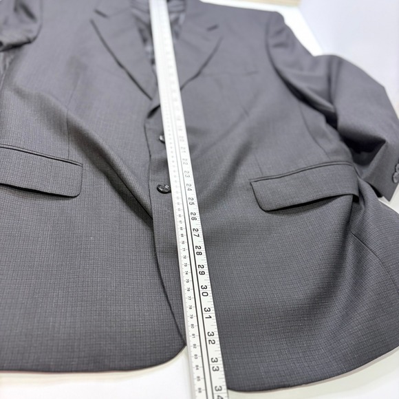 Jos. A. Bank Suit Jacket Mens 46R Charcoal Excellent 100% Wool Two Button - Picture 7 of 8